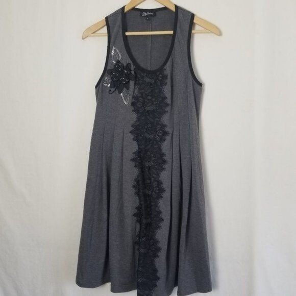 Oleg Cassini embroidered and beaded sleeveless dress size 6 (250) - Picture 7 of 13